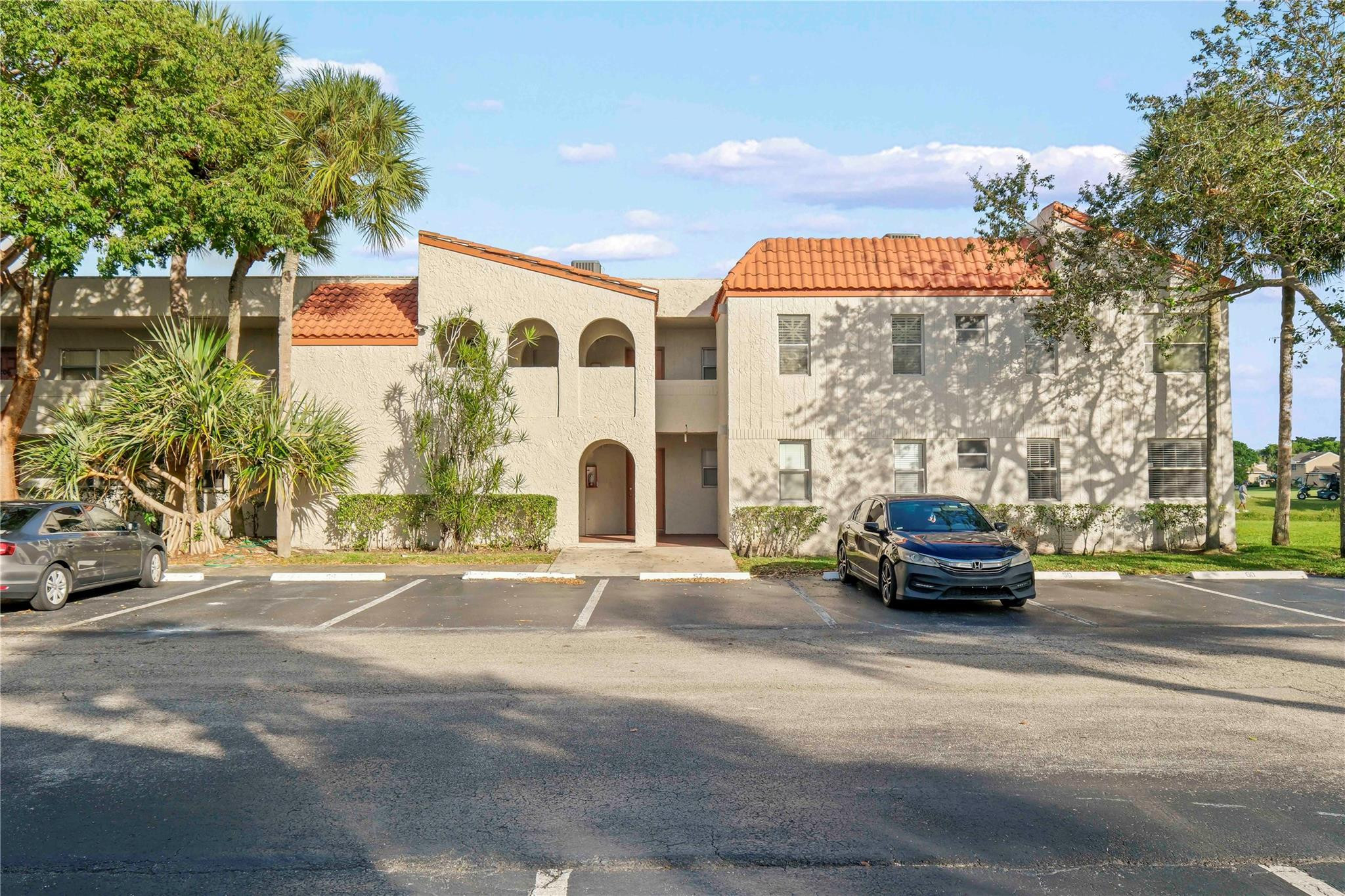 7410 Woodmont #109, Tamarac FL 33321