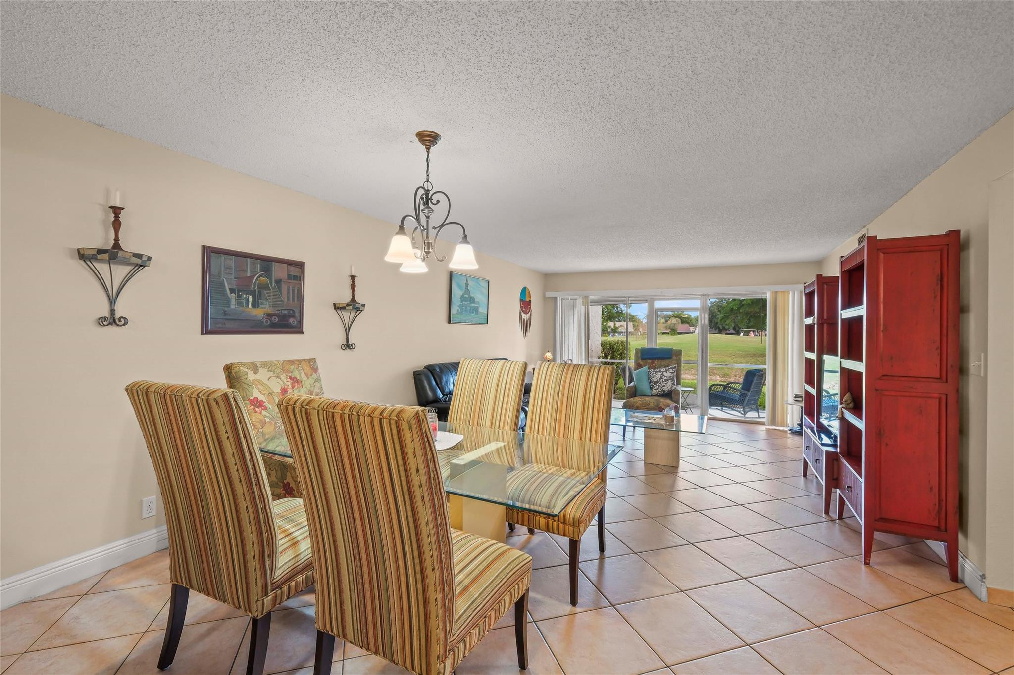 7410 Woodmont #109, Tamarac FL 33321