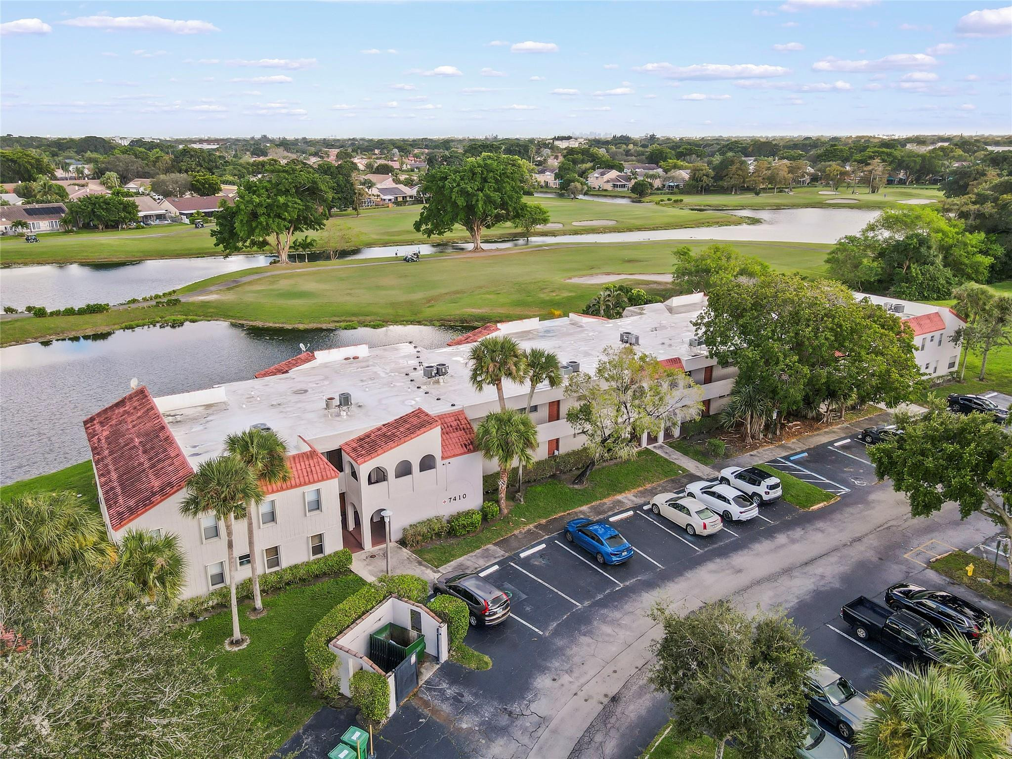 7410 Woodmont #109, Tamarac FL 33321