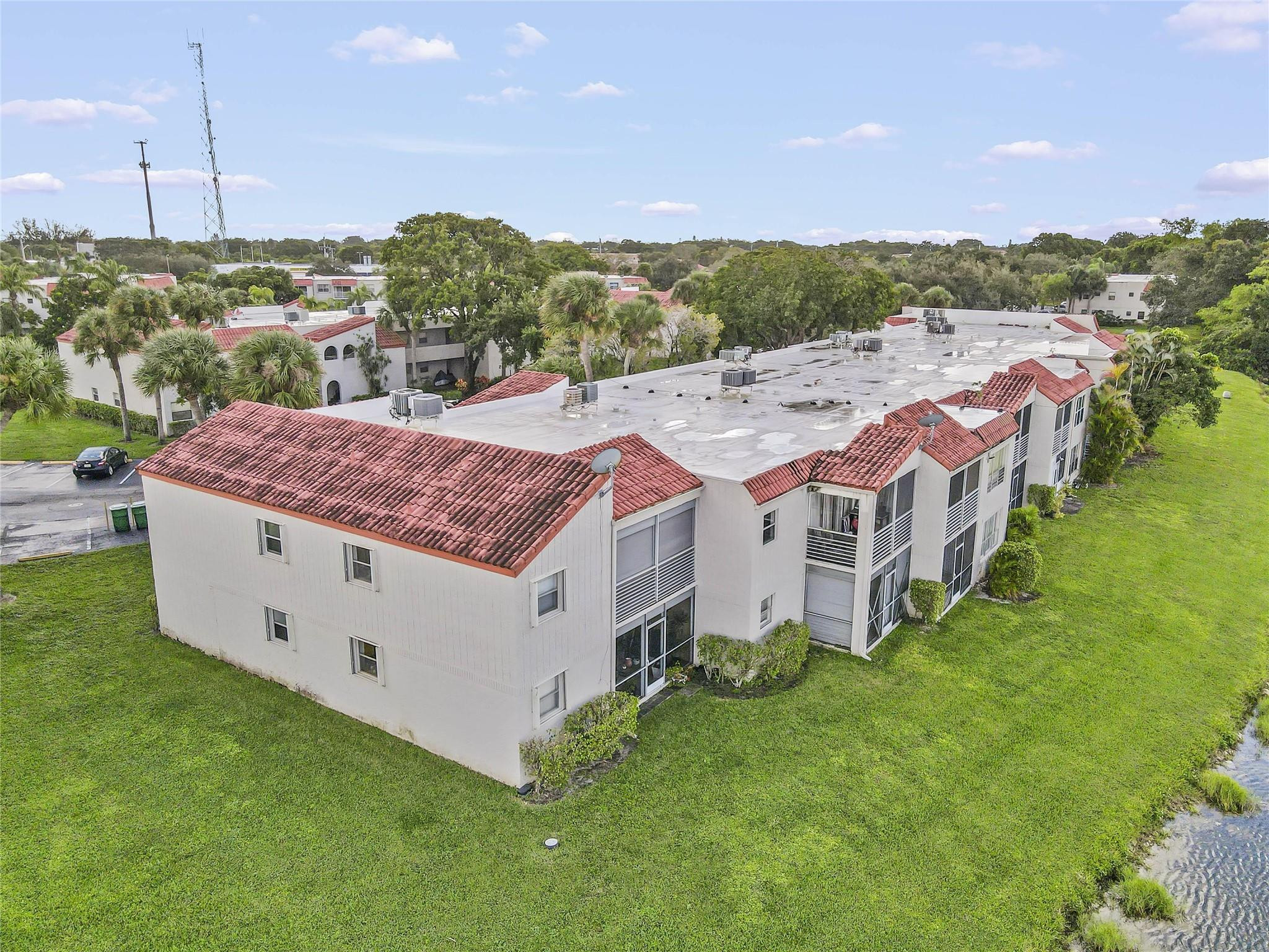 7410 Woodmont #109, Tamarac FL 33321