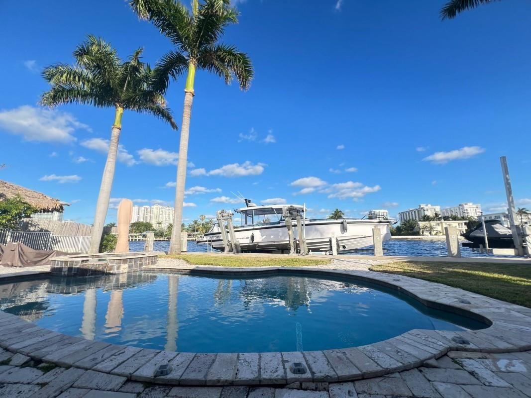 412 SE 28th, Pompano Beach FL 33062