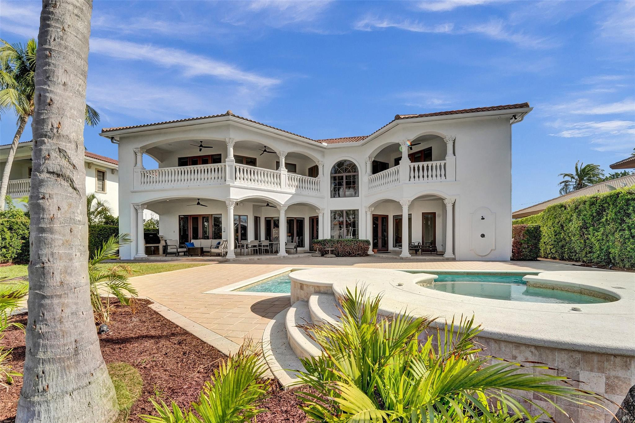 642 Palm, Hallandale Beach FL 33009