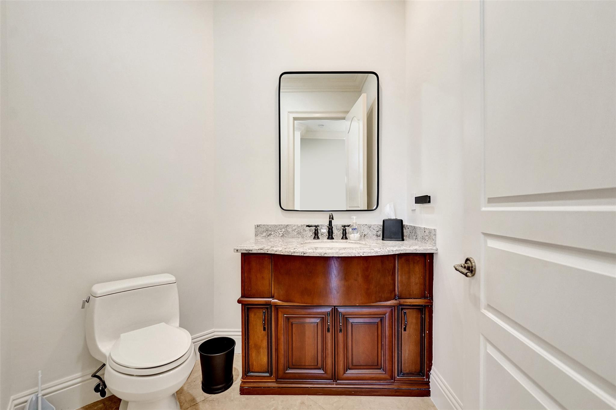 642 Palm, Hallandale Beach FL 33009