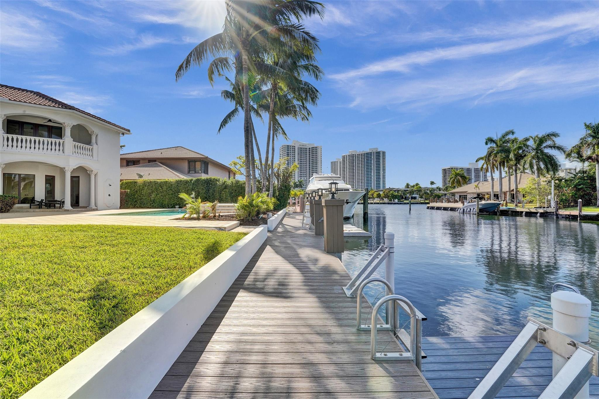 642 Palm, Hallandale Beach FL 33009