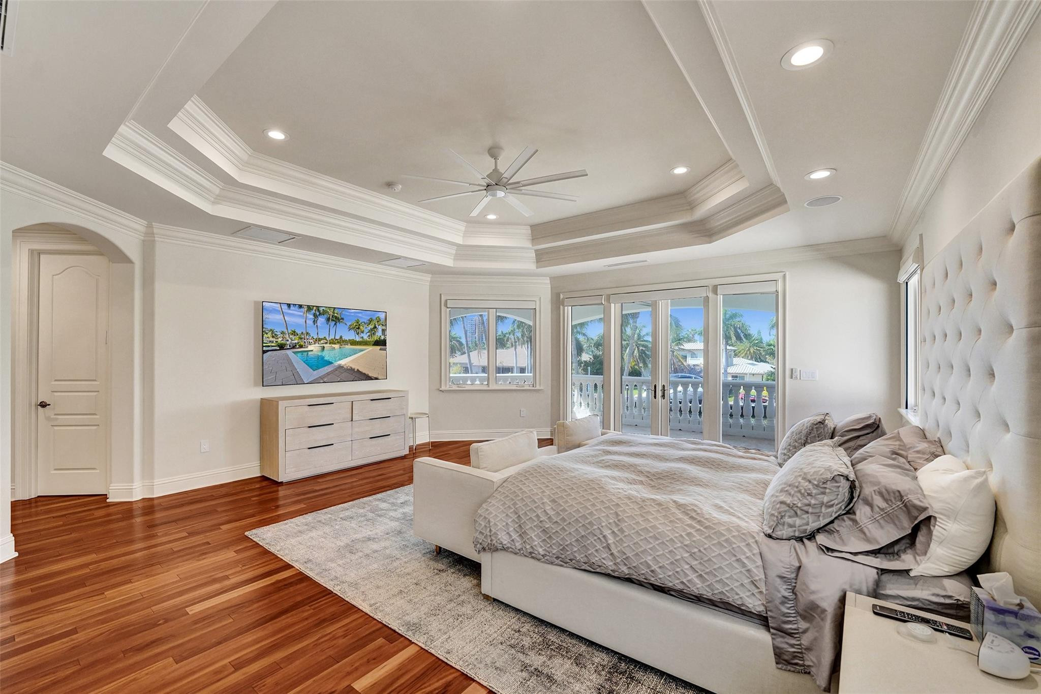 642 Palm, Hallandale Beach FL 33009