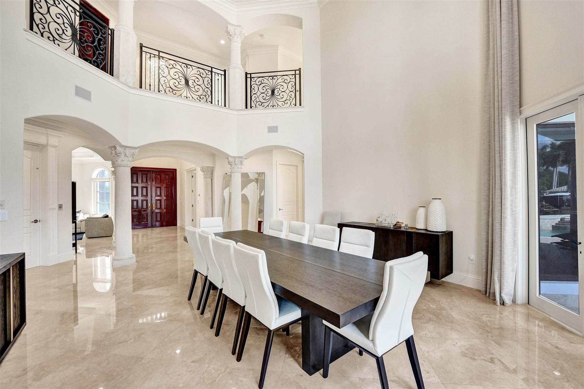 642 Palm, Hallandale Beach FL 33009