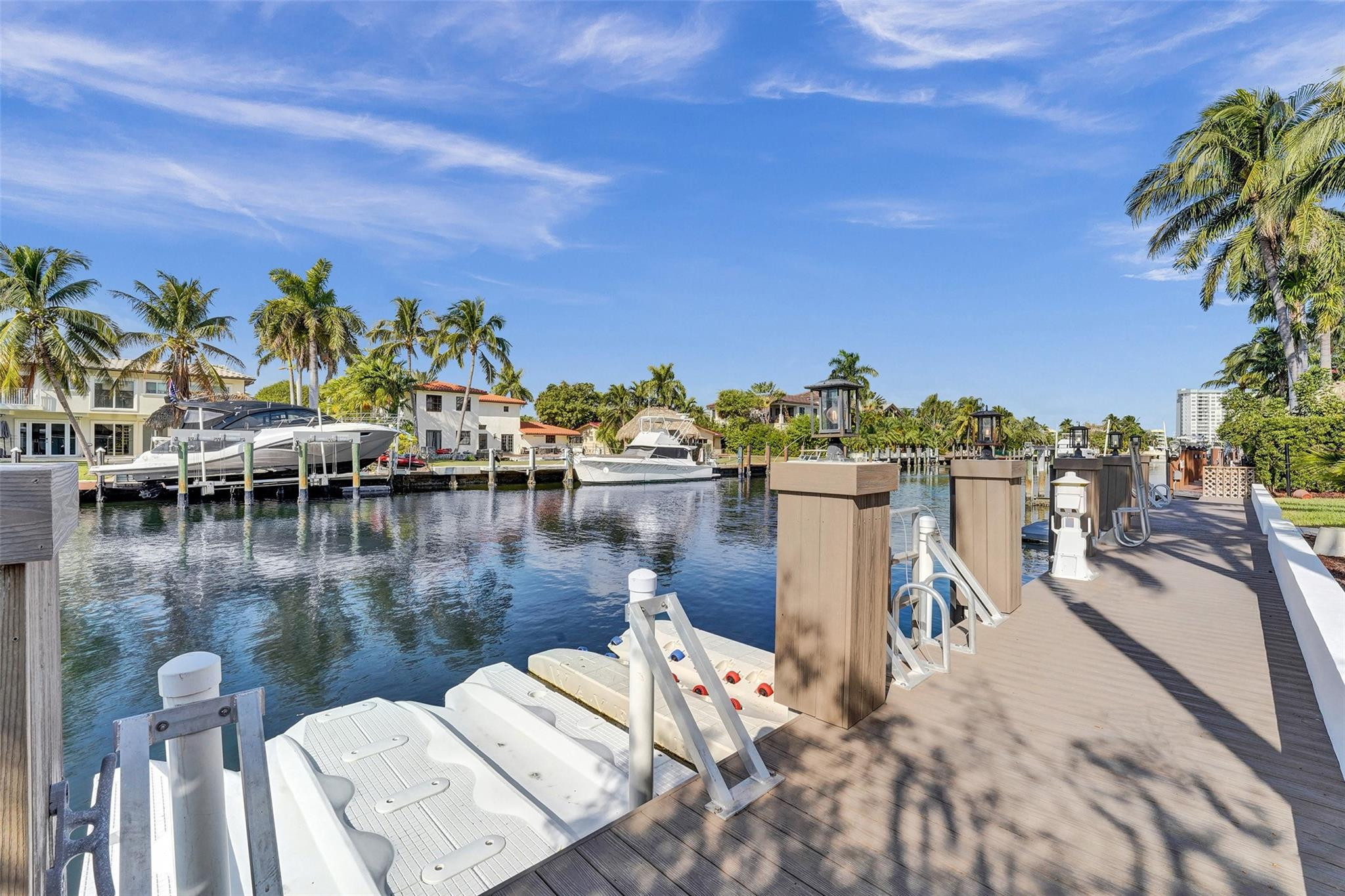 642 Palm, Hallandale Beach FL 33009