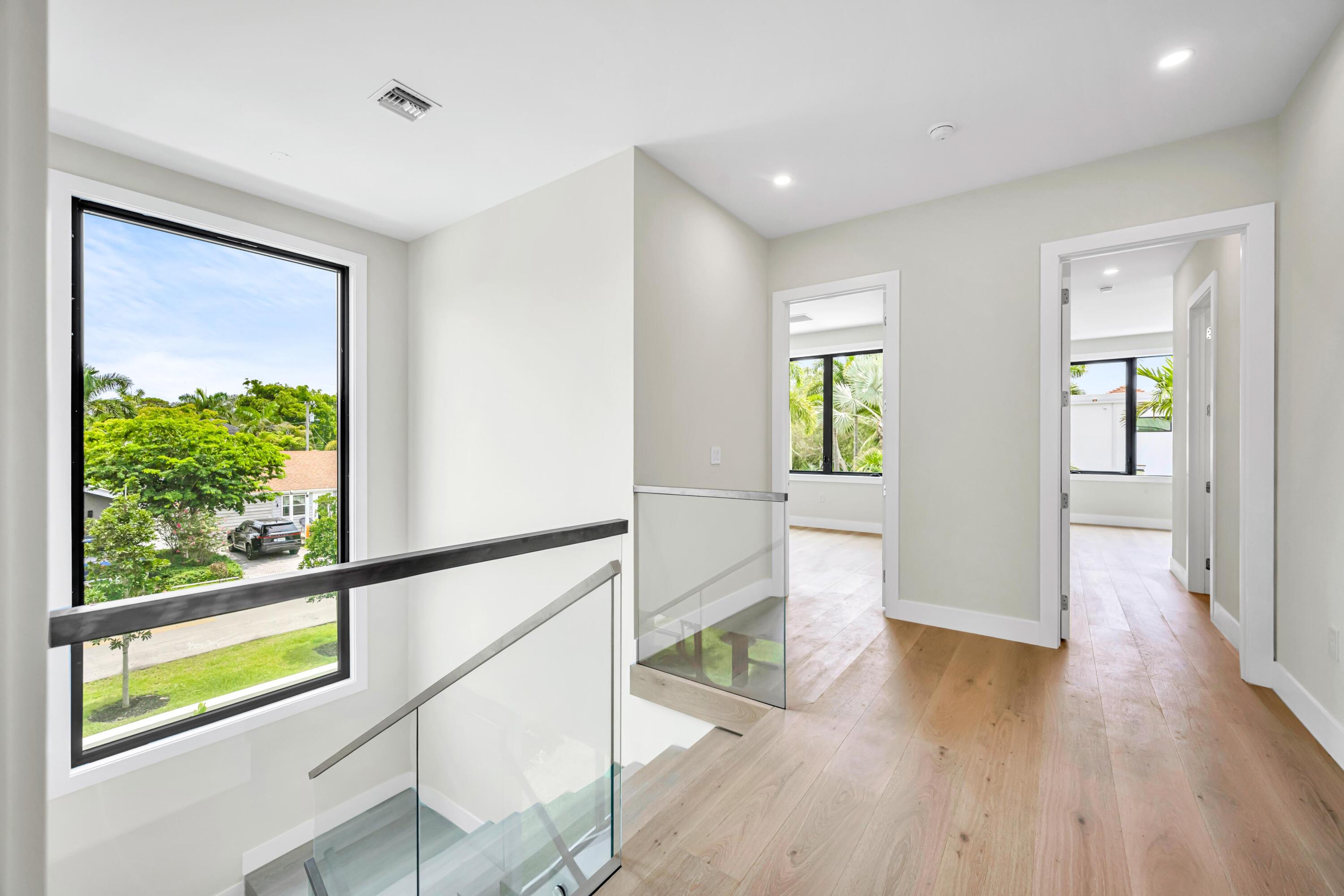445 NE 11th, Fort Lauderdale FL 33301
