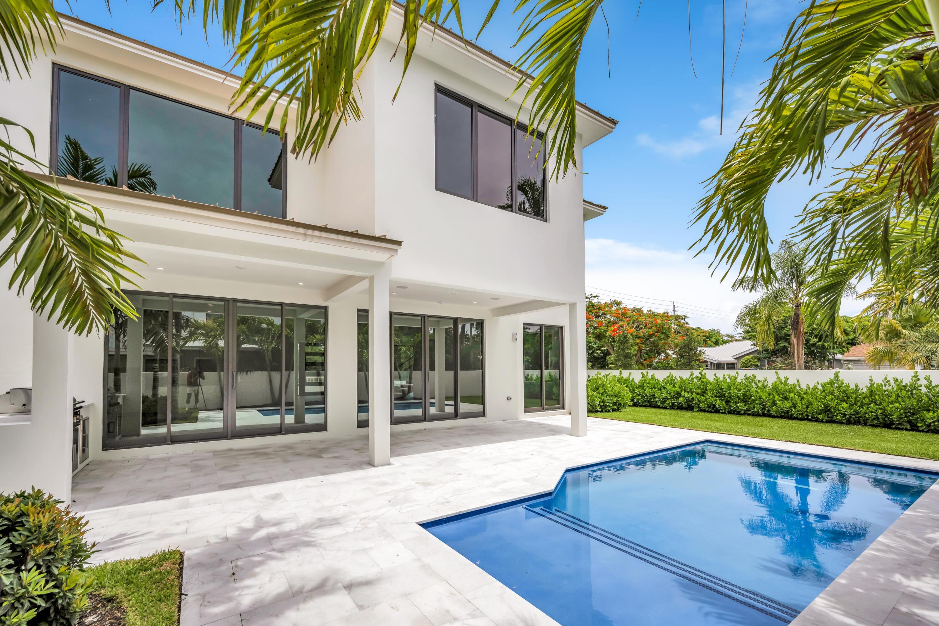 445 NE 11th, Fort Lauderdale FL 33301