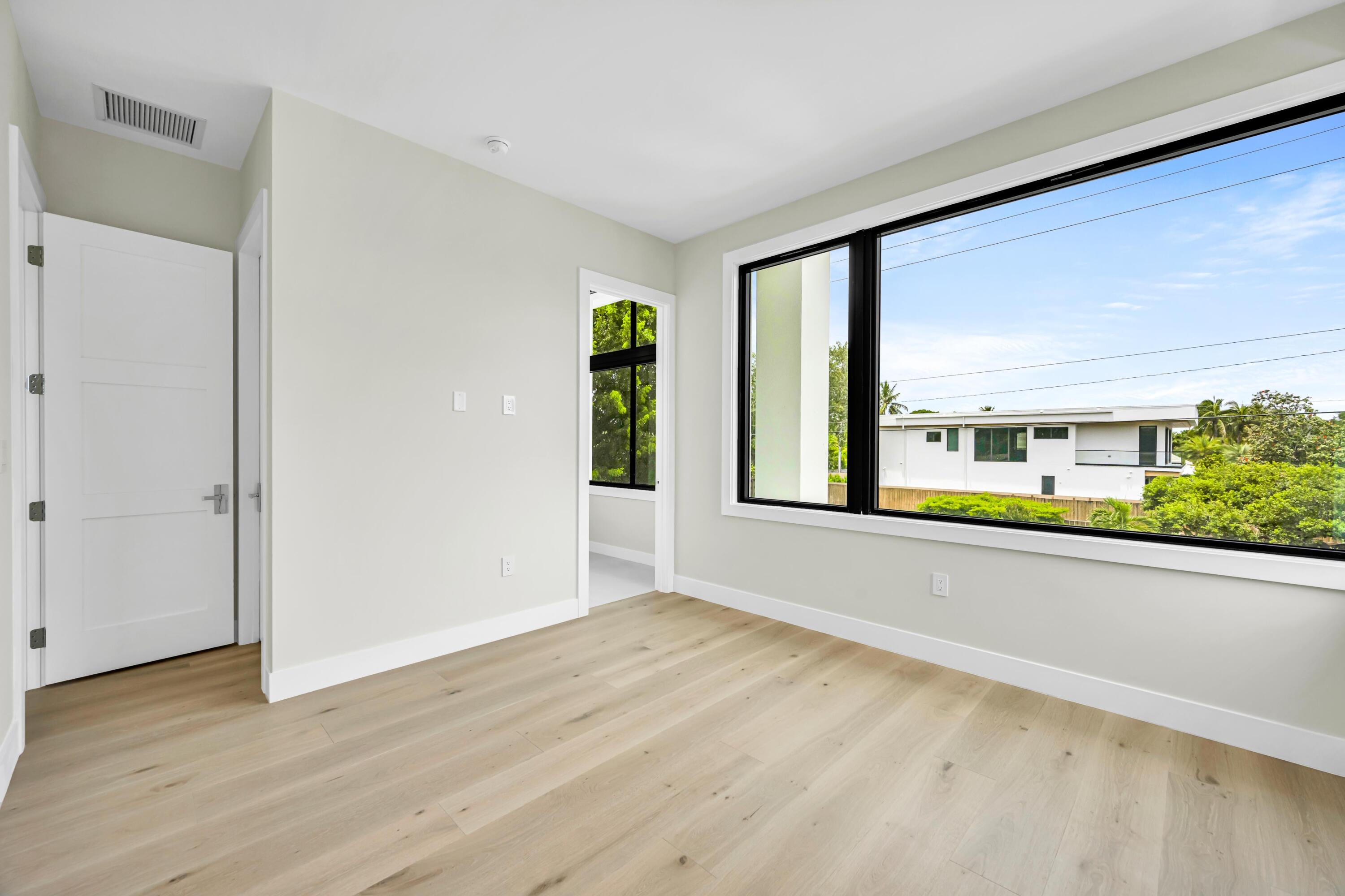 445 NE 11th, Fort Lauderdale FL 33301