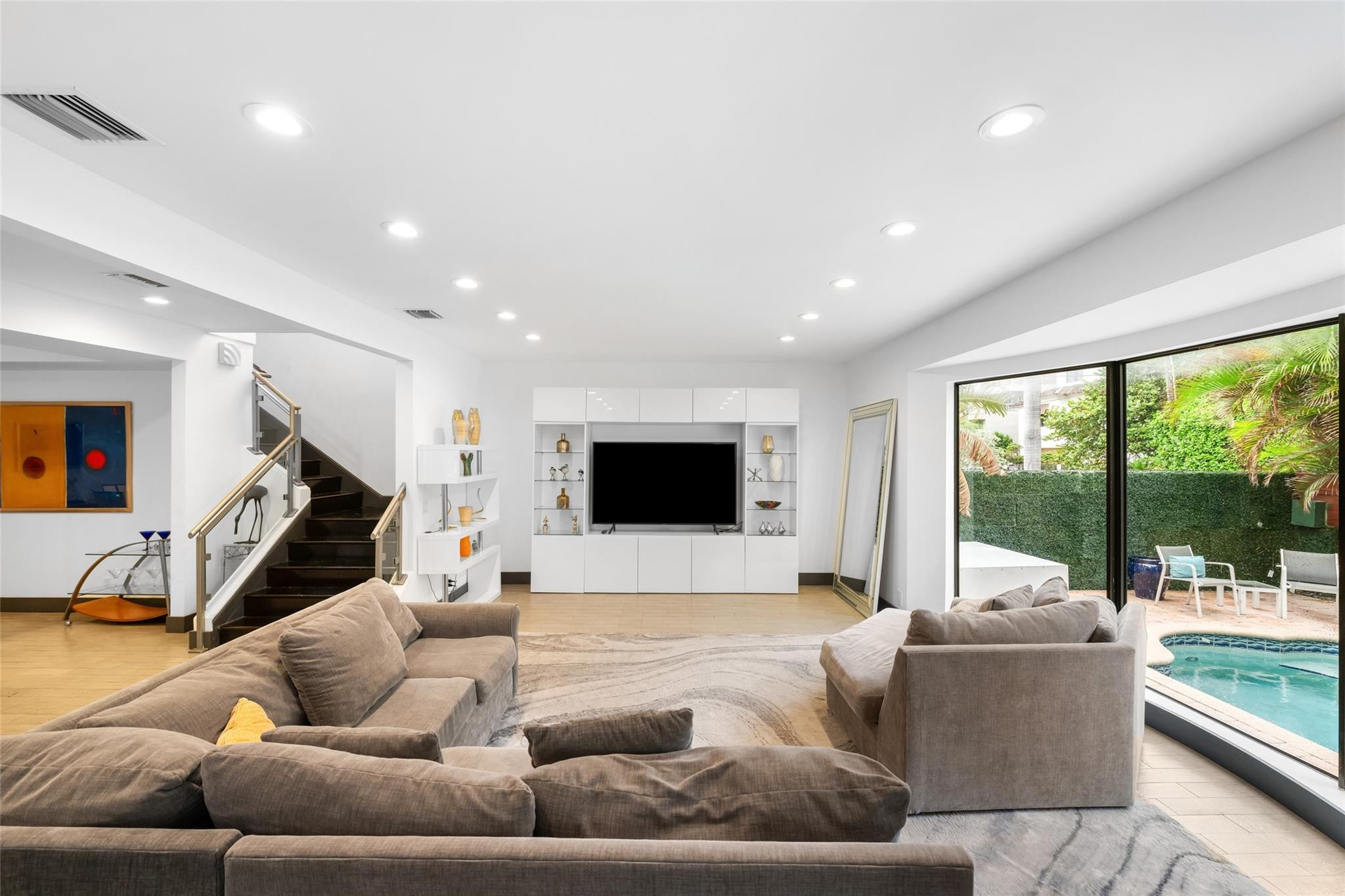 2301 N Atlantic, Fort Lauderdale FL 33305