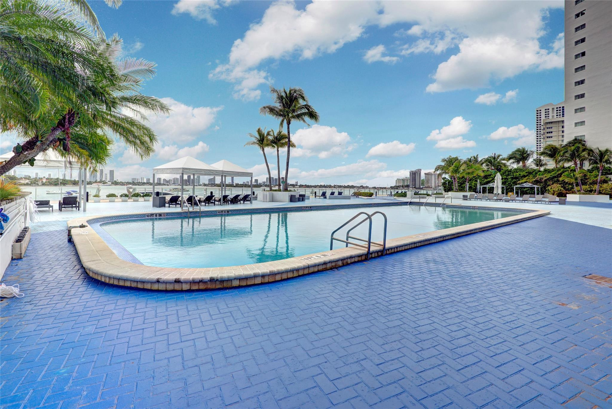 1000 West #1405, Miami Beach FL 33139