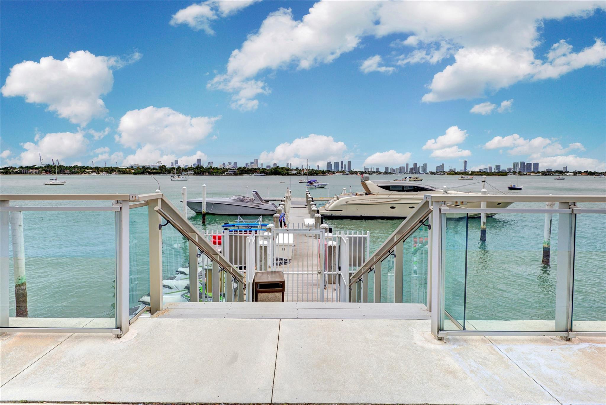 1000 West #1405, Miami Beach FL 33139