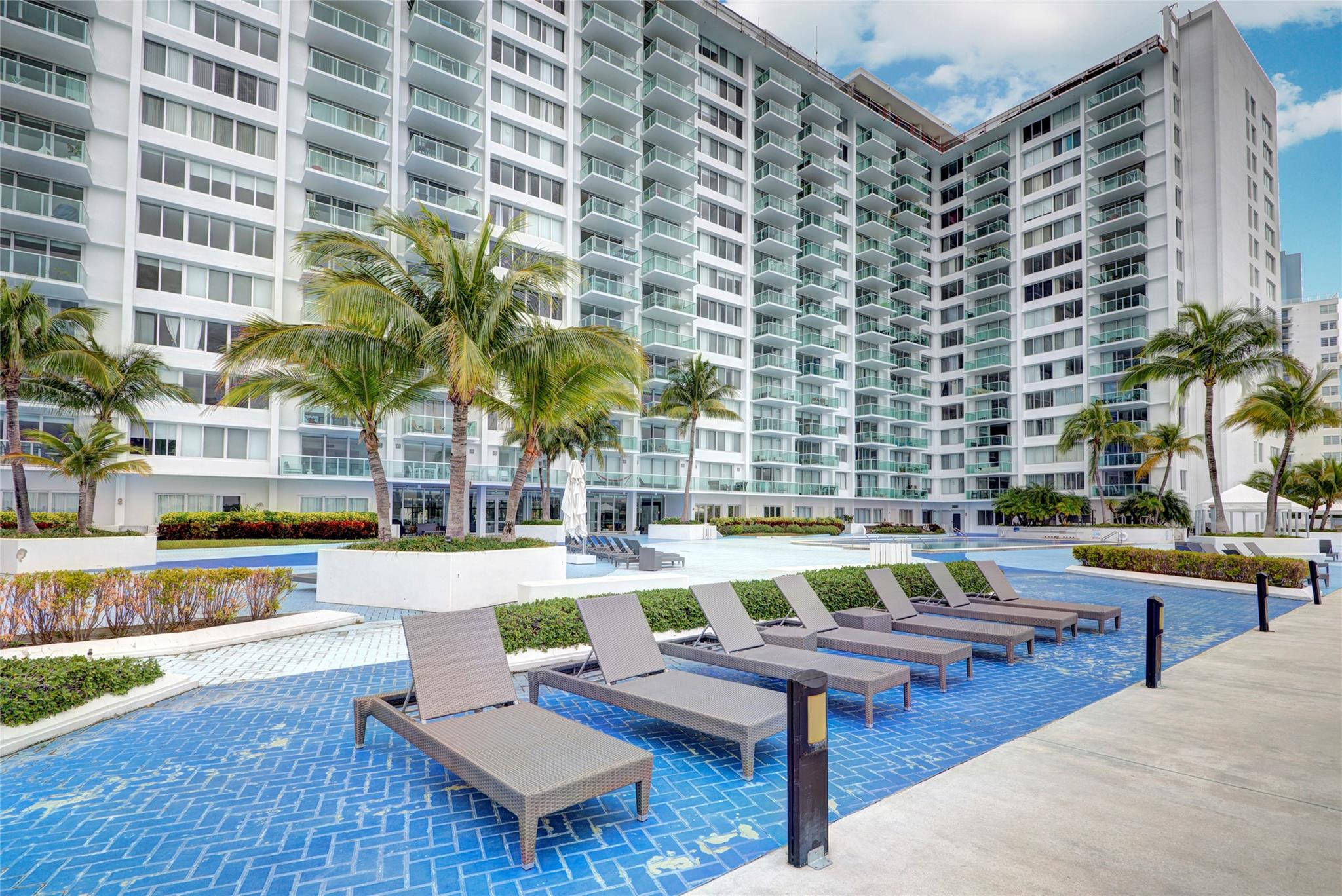 1000 West #1405, Miami Beach FL 33139