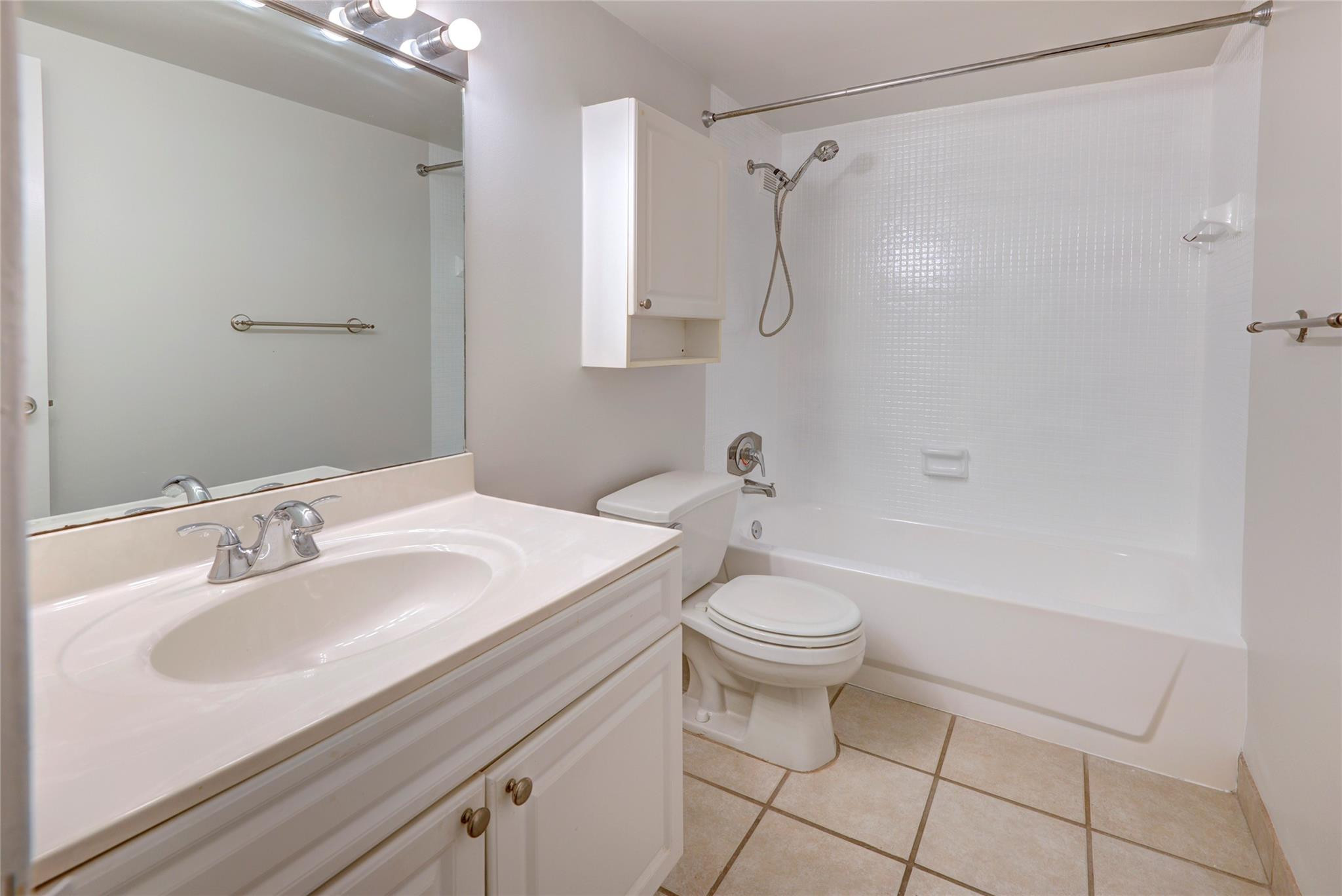 1000 West #1405, Miami Beach FL 33139
