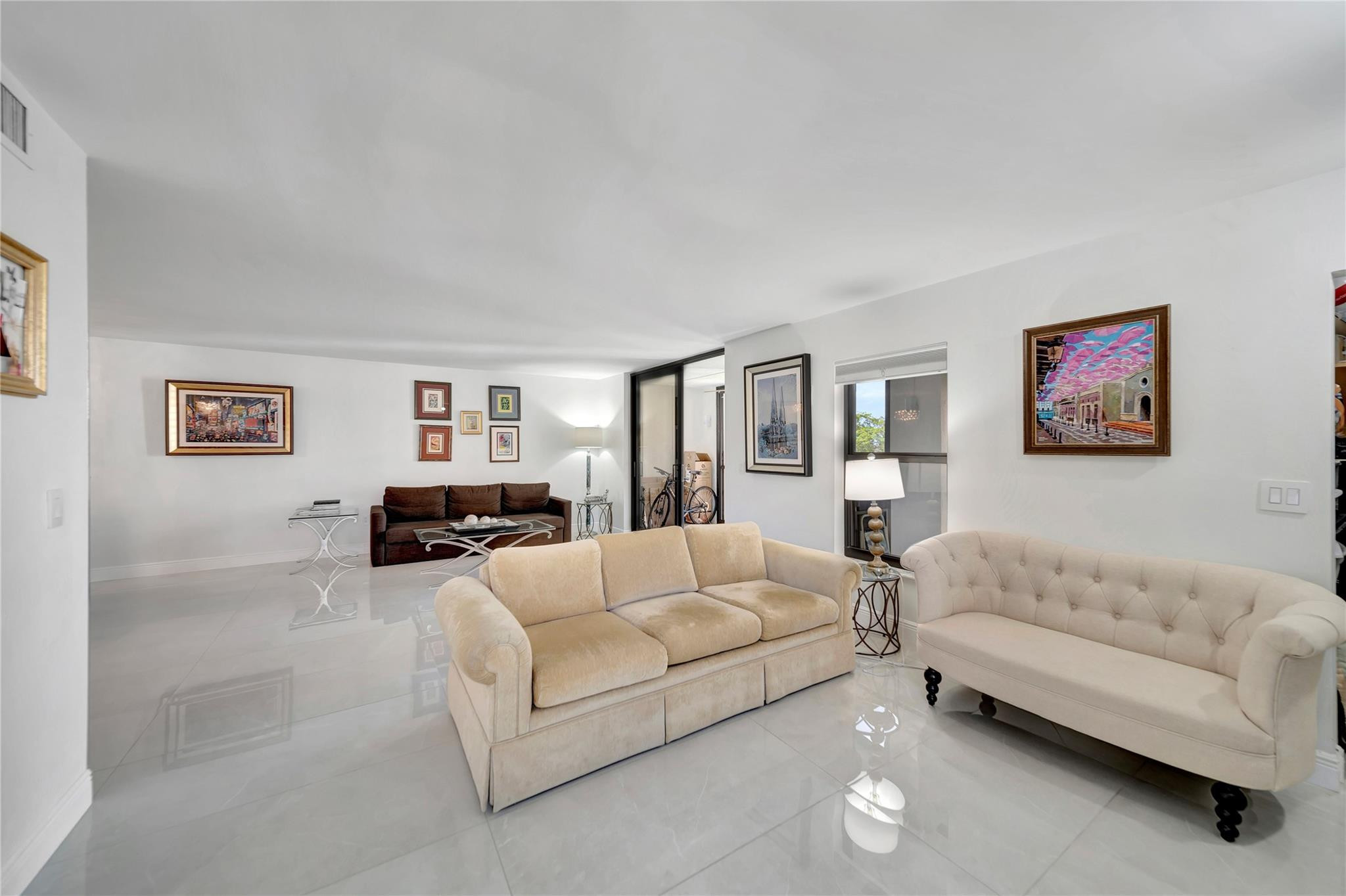 3521 Environ #B410, Lauderhill FL 33319