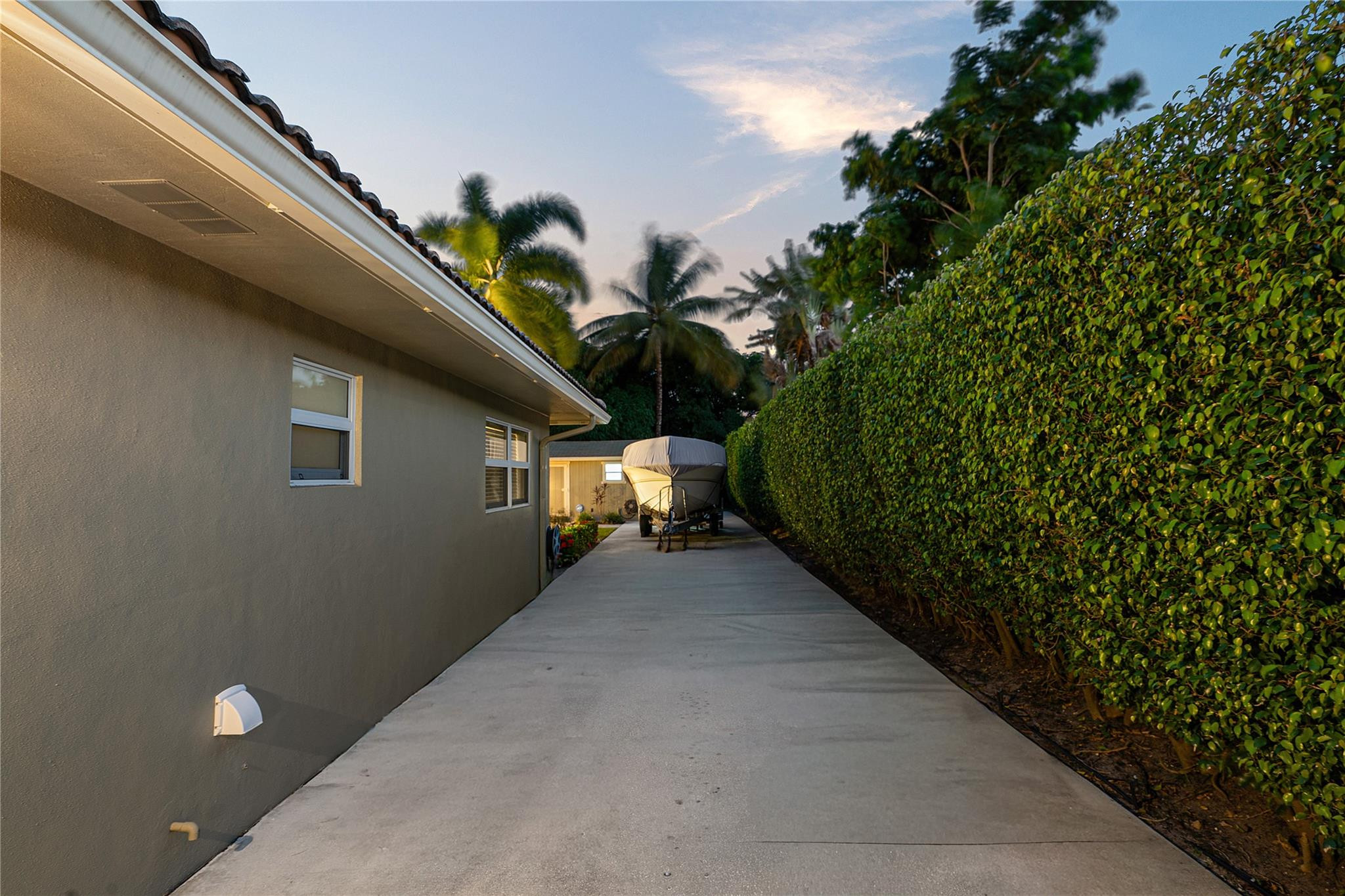 112 SW 24th, Boynton Beach FL 33435