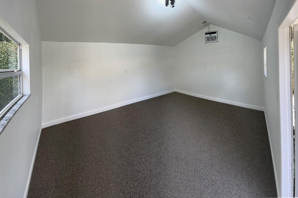 112 SW 24th, Boynton Beach FL 33435