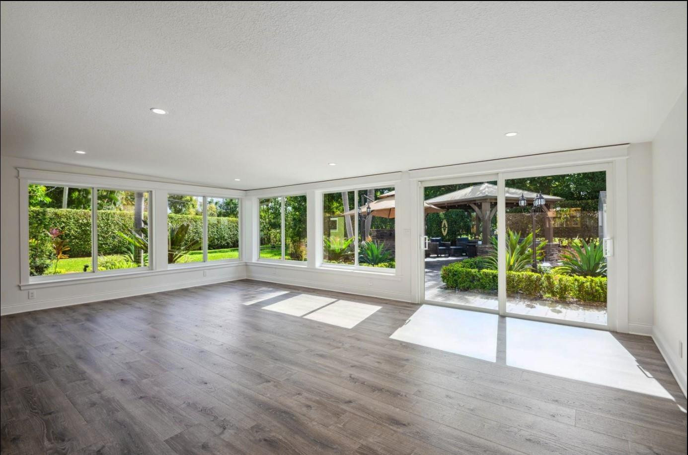 112 SW 24th, Boynton Beach FL 33435
