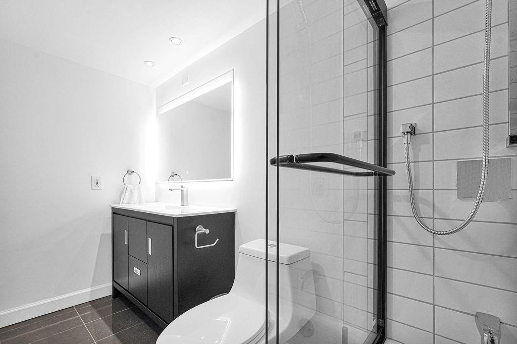 1350 River Reach #417, Fort Lauderdale FL 33315