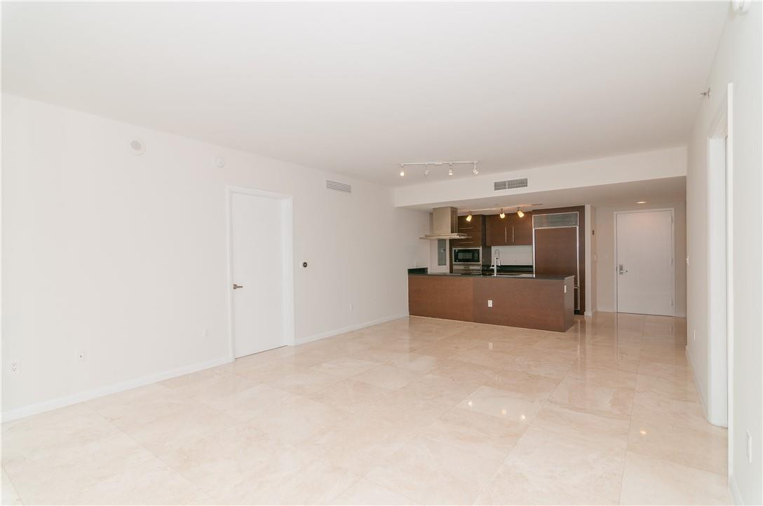 465 Brickell #Bay 419, Miami FL 33131