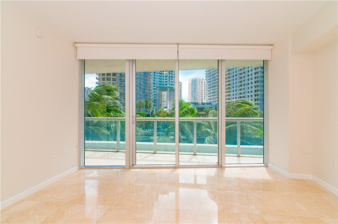 465 Brickell #Bay 419, Miami FL 33131