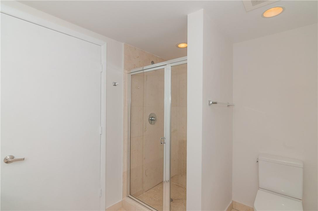 465 Brickell #Bay 419, Miami FL 33131