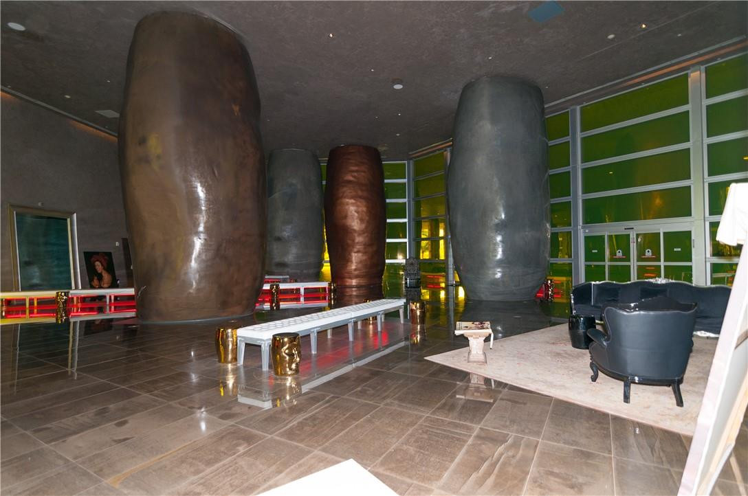 465 Brickell #Bay 419, Miami FL 33131