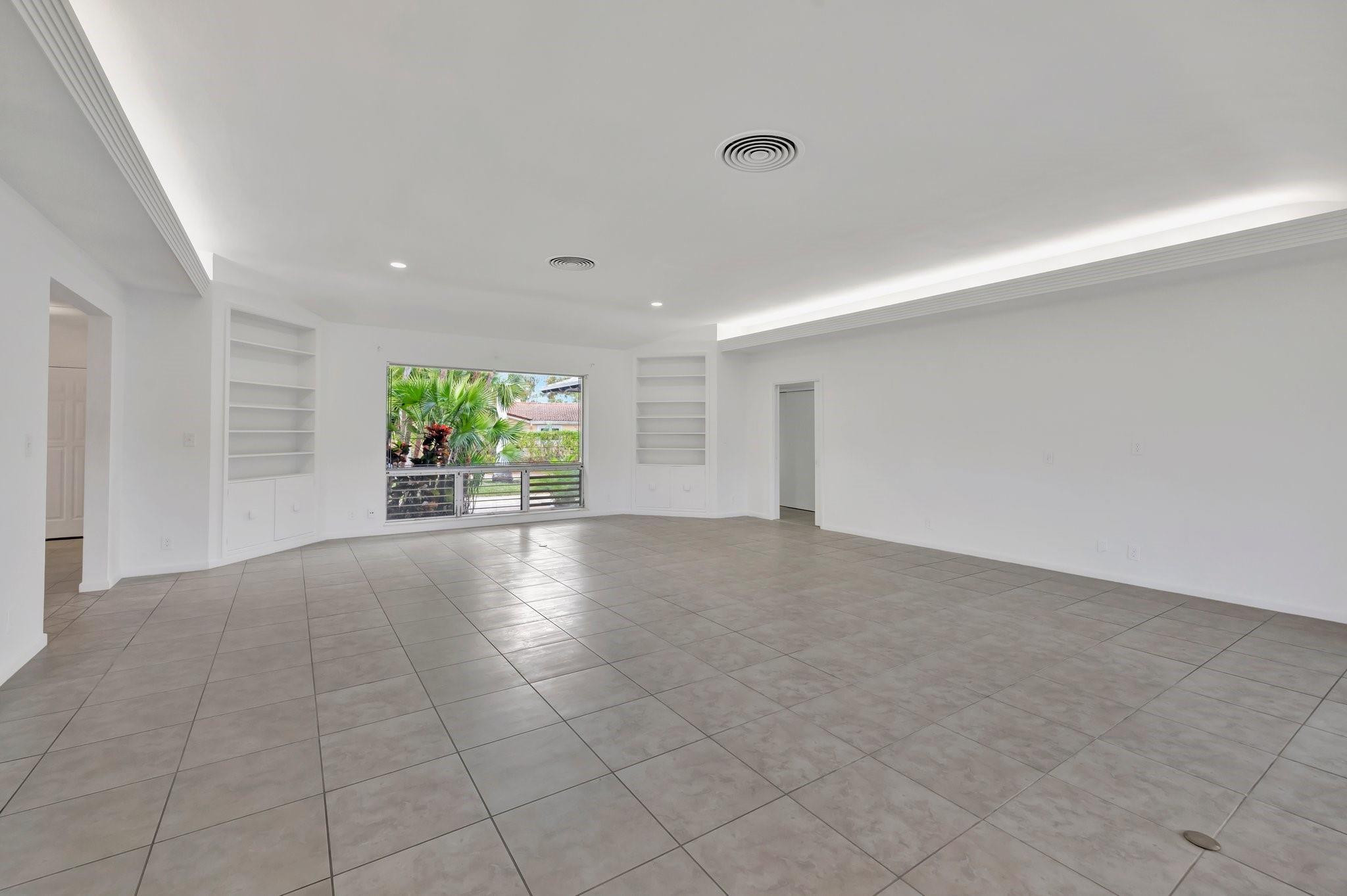 2390 SW 27th Te, Fort Lauderdale FL 33312