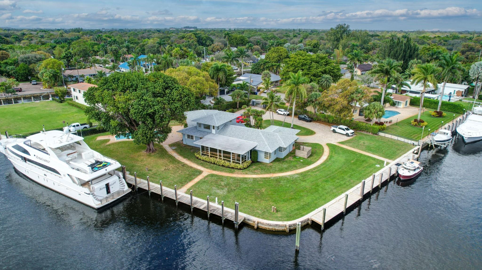 2390 SW 27th Te, Fort Lauderdale FL 33312