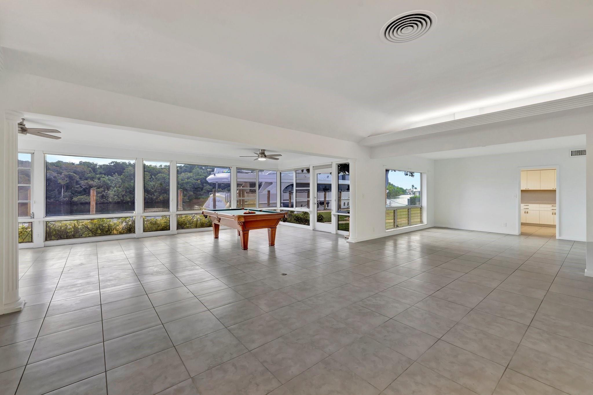 2390 SW 27th Te, Fort Lauderdale FL 33312