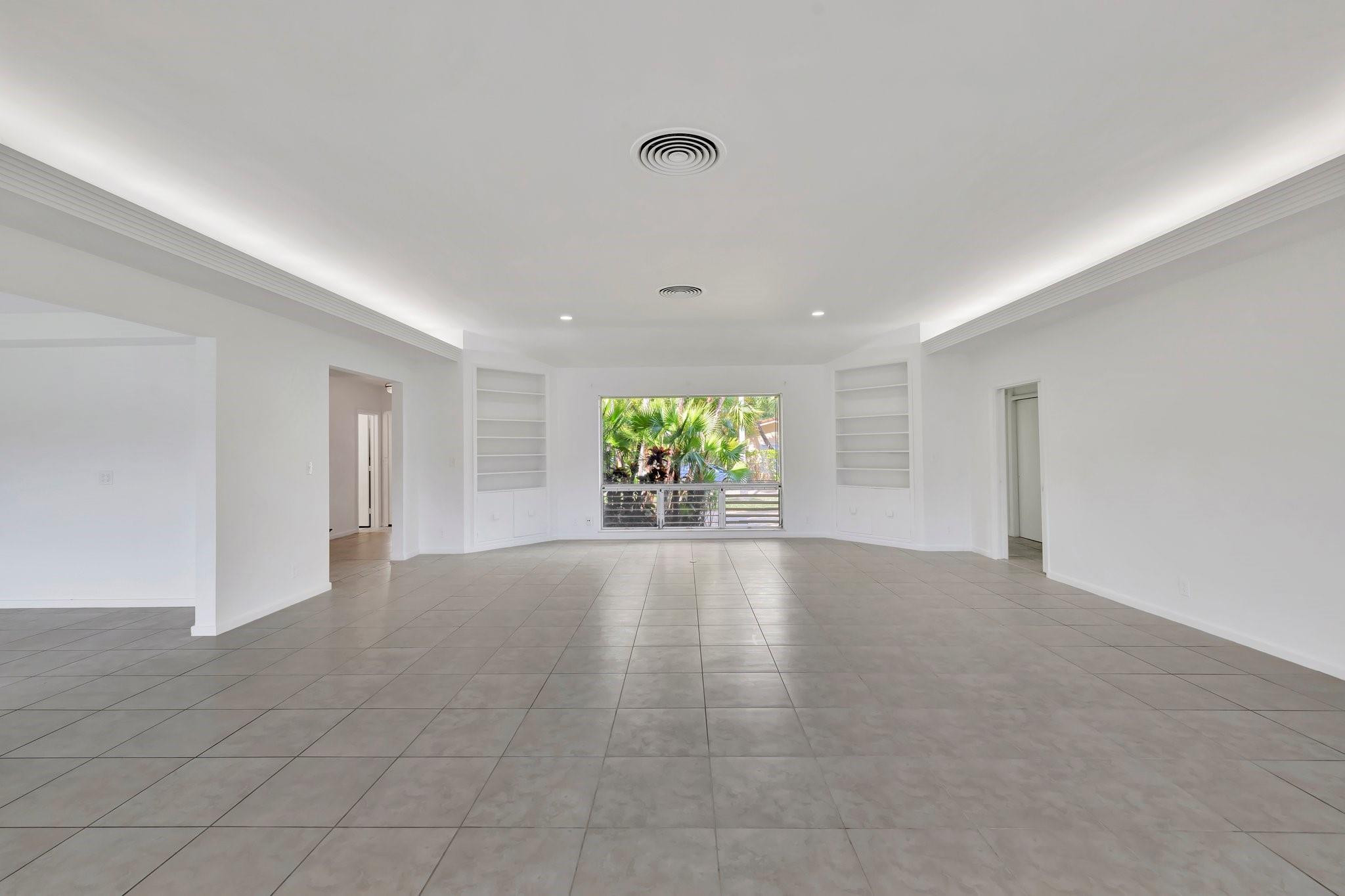 2390 SW 27th Te, Fort Lauderdale FL 33312