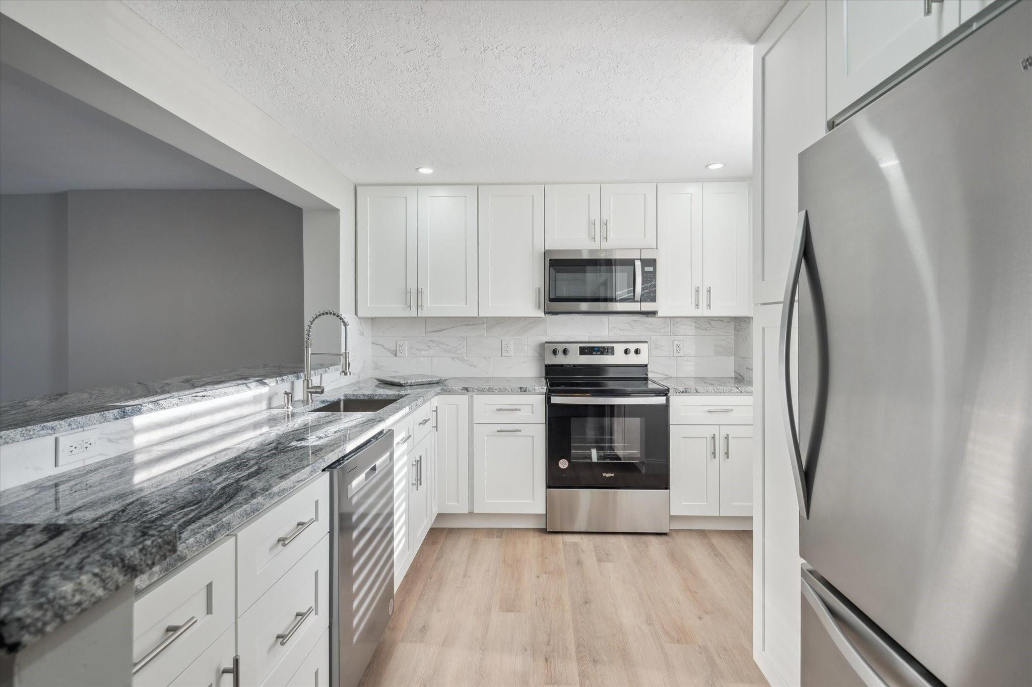 141 SE 3rd #307, Dania Beach FL 33004