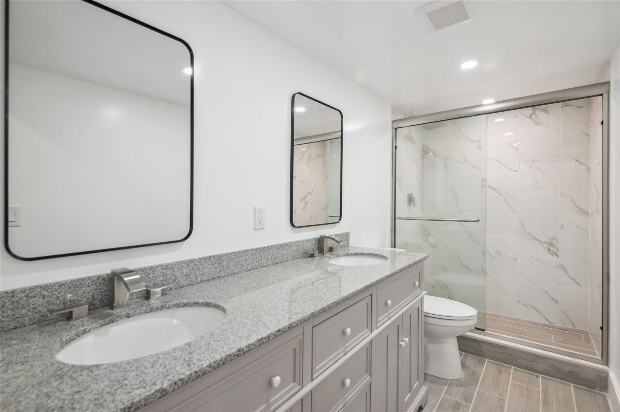141 SE 3rd #307, Dania Beach FL 33004