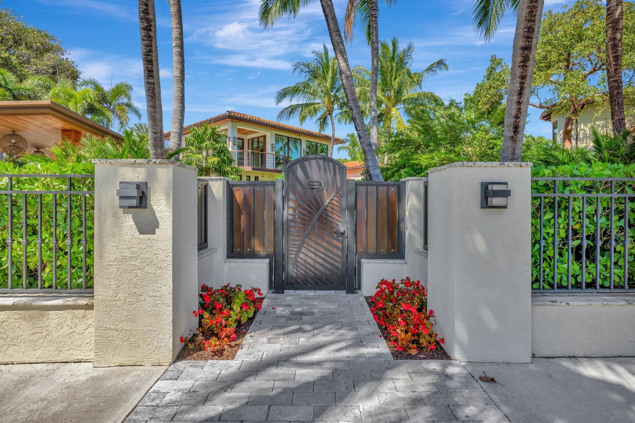 815 Idlewyld, Fort Lauderdale FL 33301