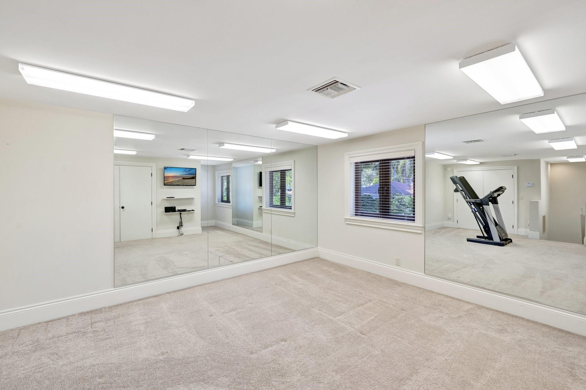 815 Idlewyld, Fort Lauderdale FL 33301
