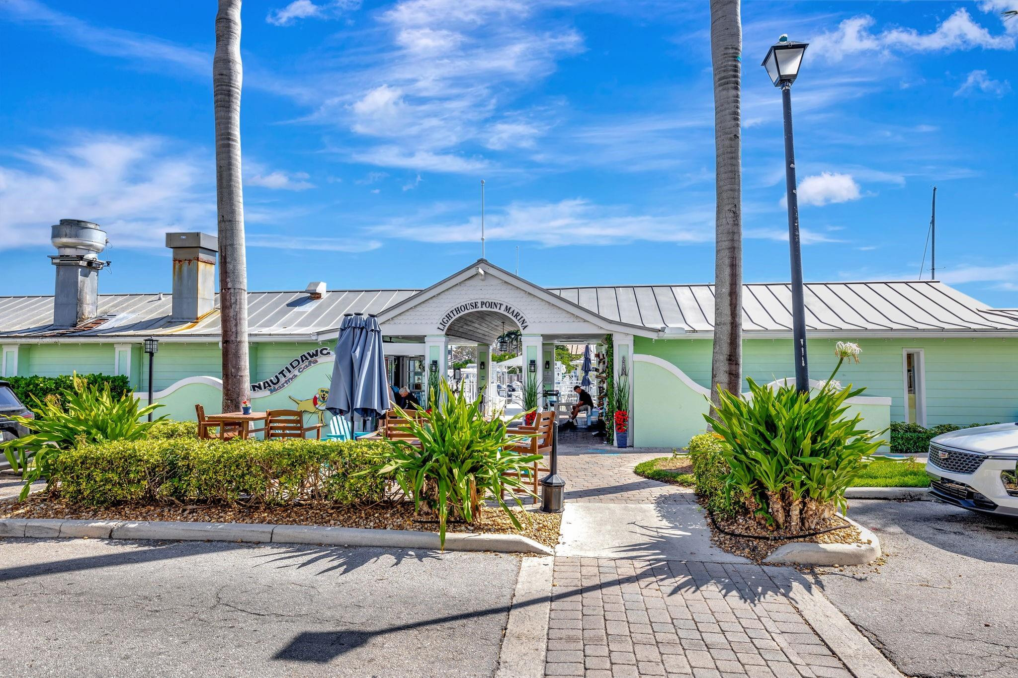 2755 NE 28th #A3, Lighthouse Point FL 33064