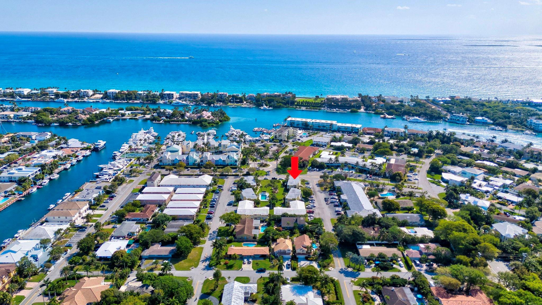 2755 NE 28th #A3, Lighthouse Point FL 33064