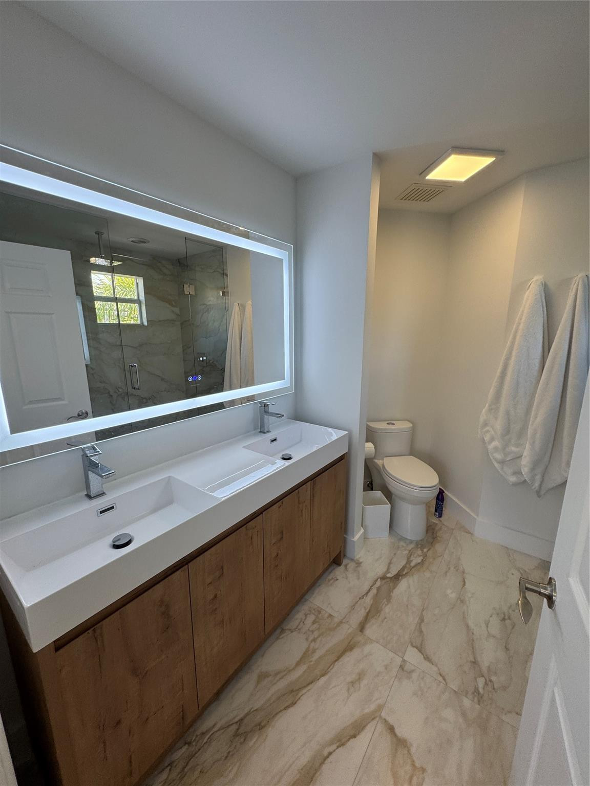 2710 NE 184th, Aventura FL 33160