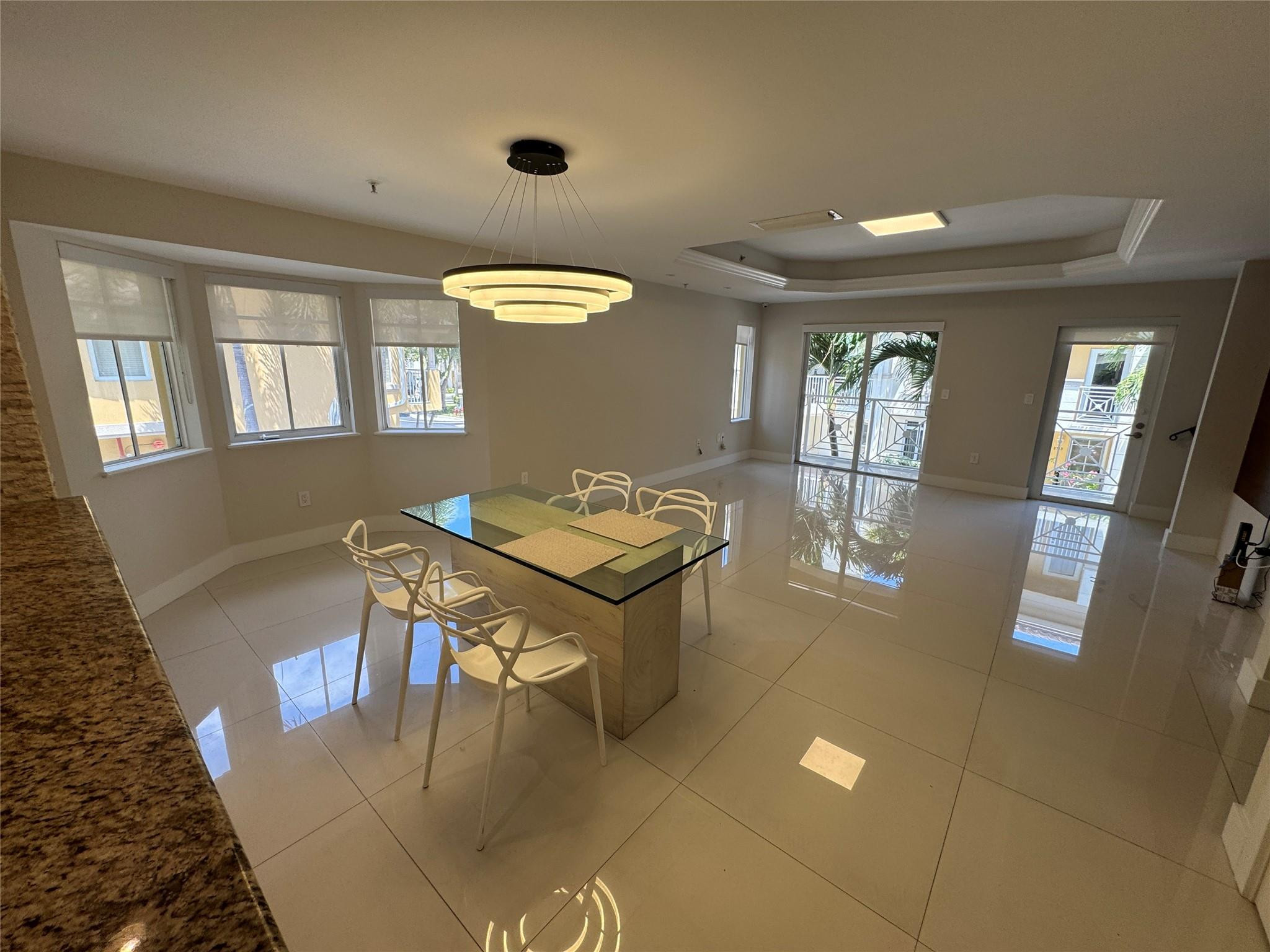2710 NE 184th, Aventura FL 33160