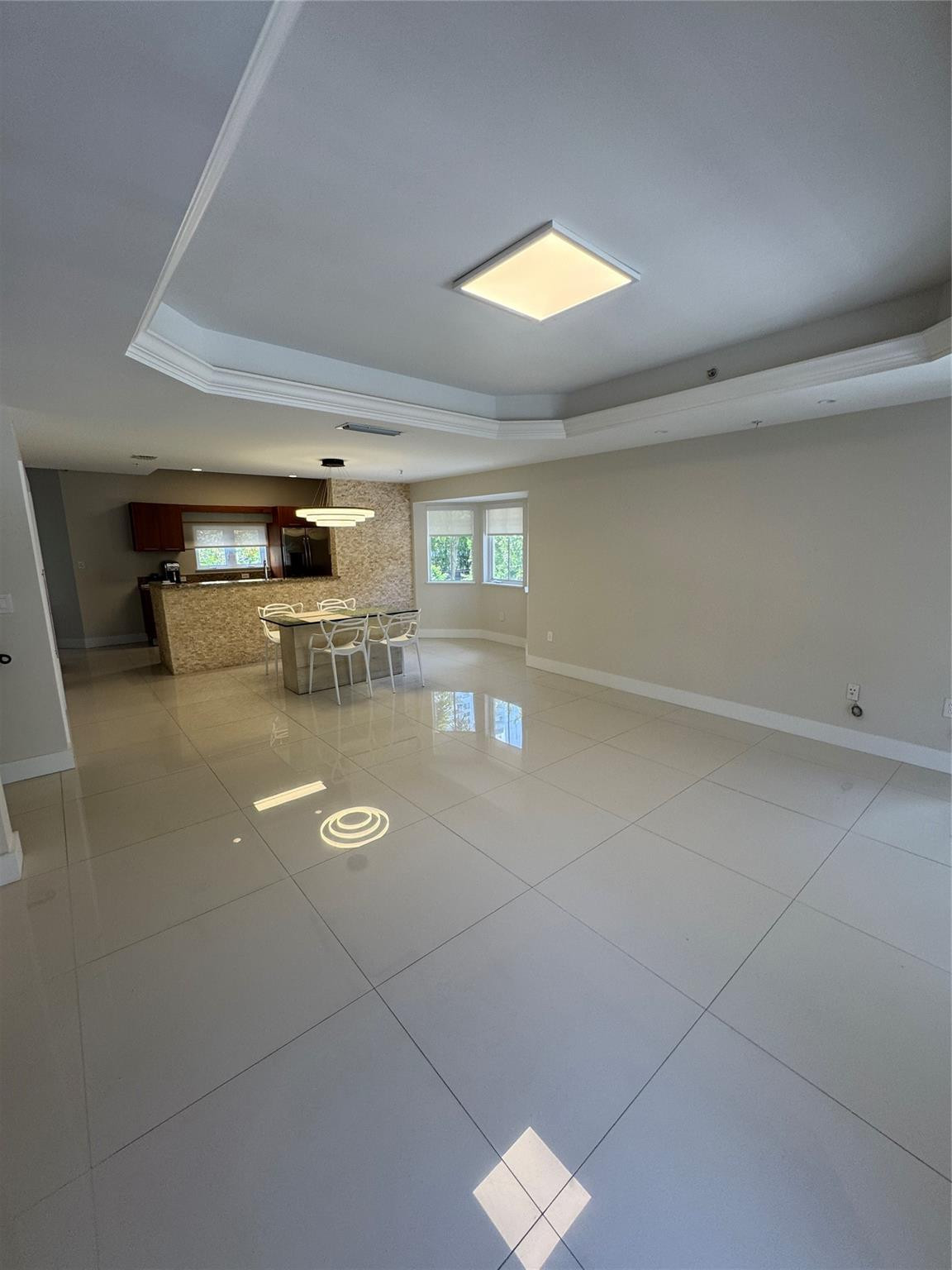 2710 NE 184th, Aventura FL 33160