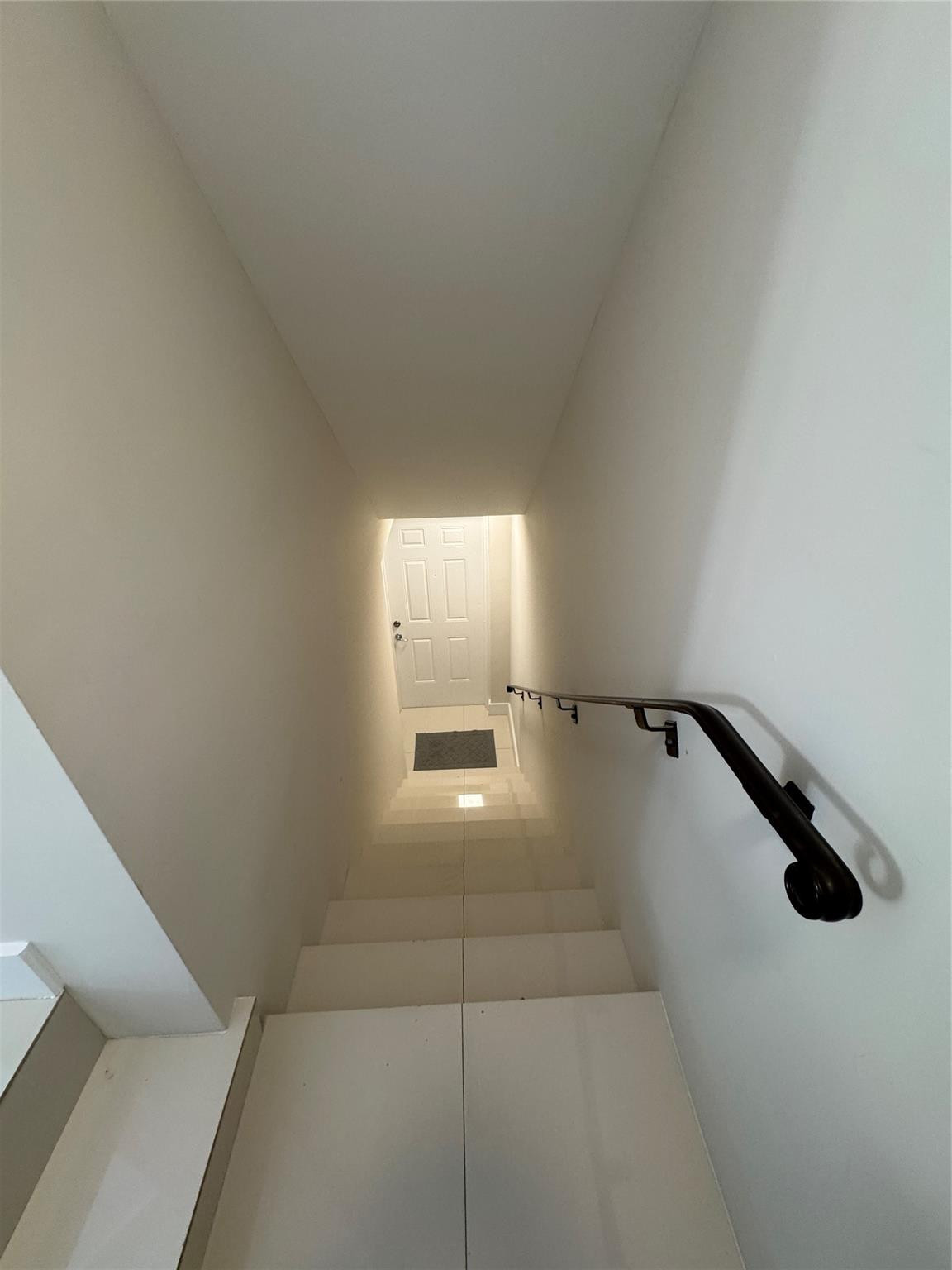 2710 NE 184th, Aventura FL 33160