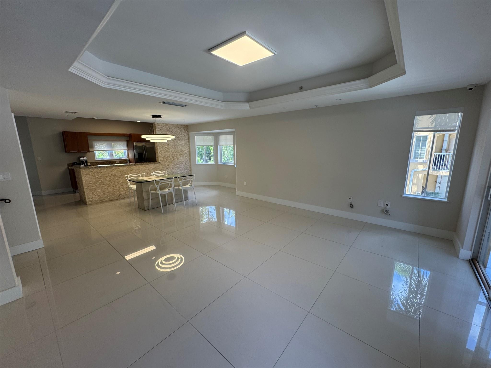 2710 NE 184th, Aventura FL 33160