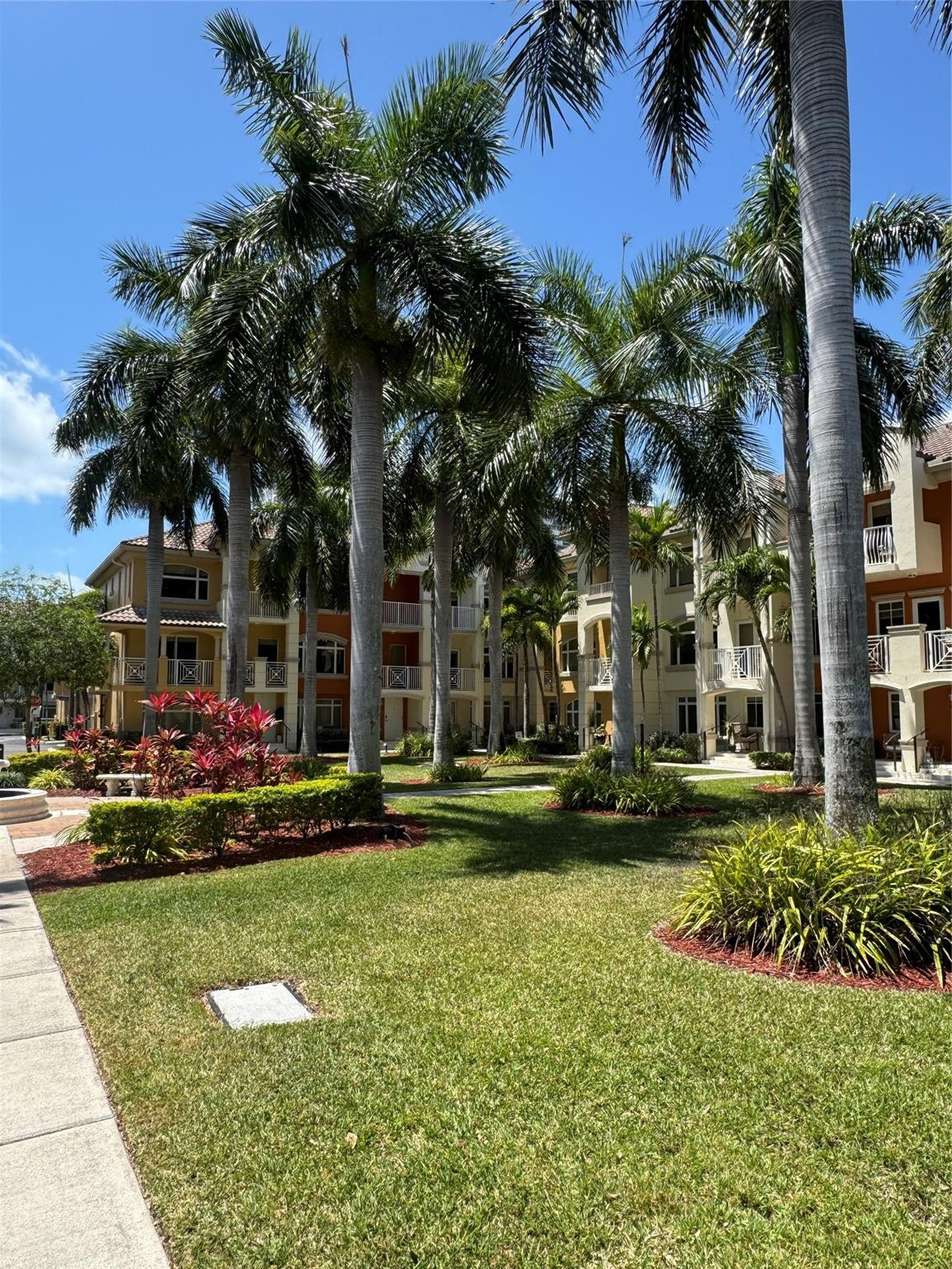 2710 NE 184th, Aventura FL 33160