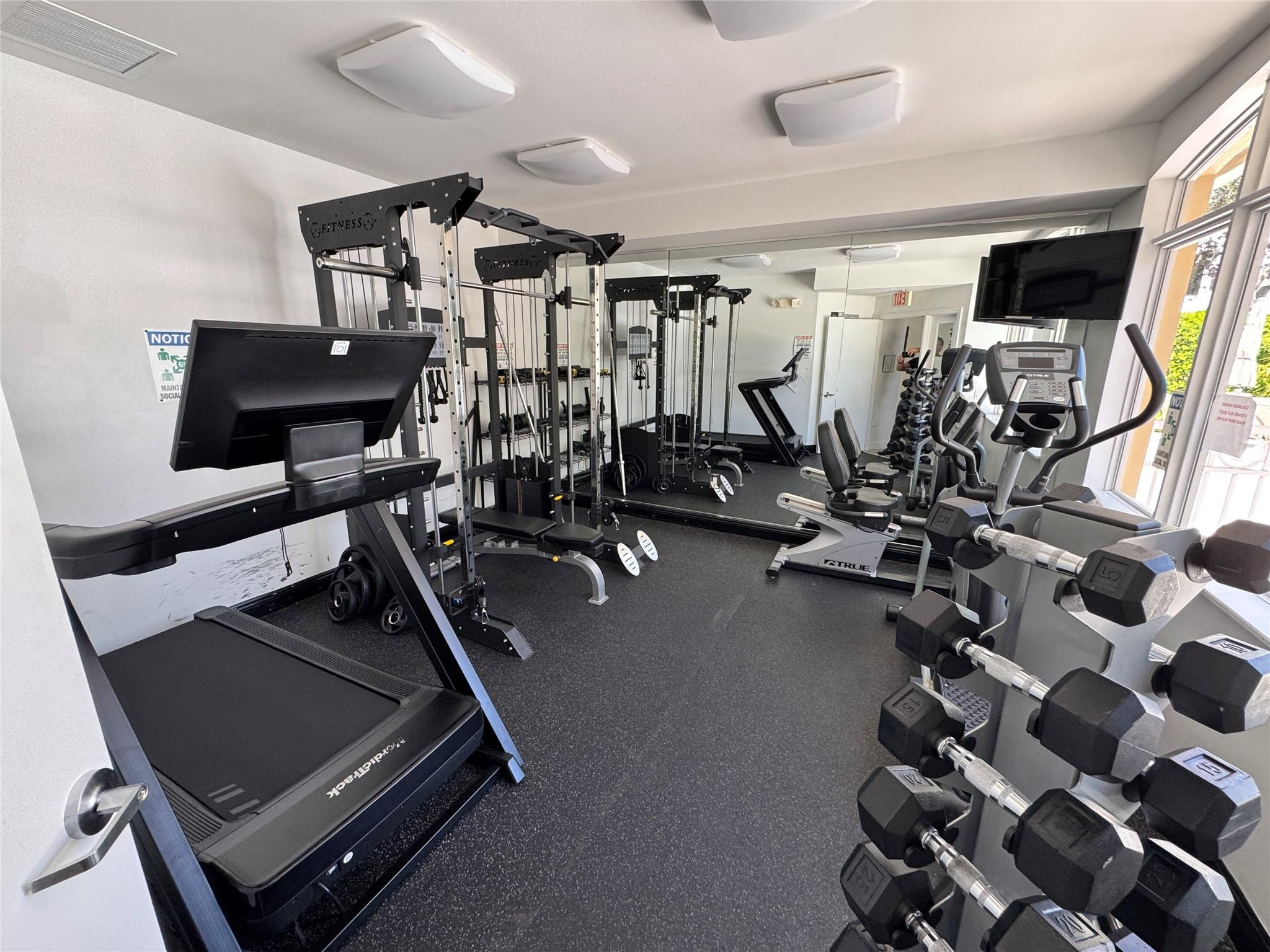 2710 NE 184th, Aventura FL 33160