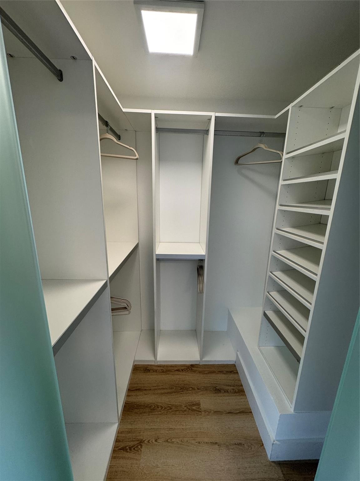 2710 NE 184th, Aventura FL 33160