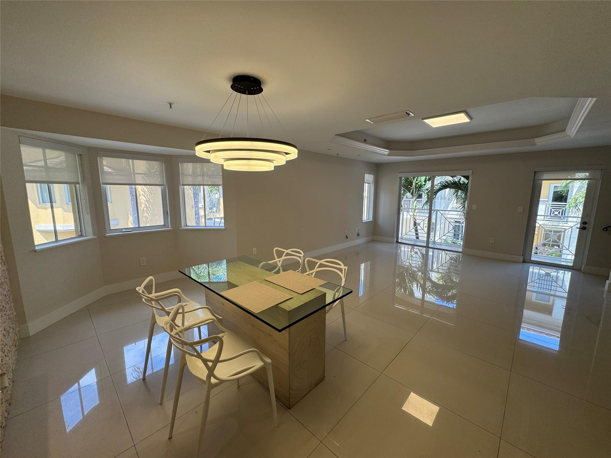 2710 NE 184th, Aventura FL 33160