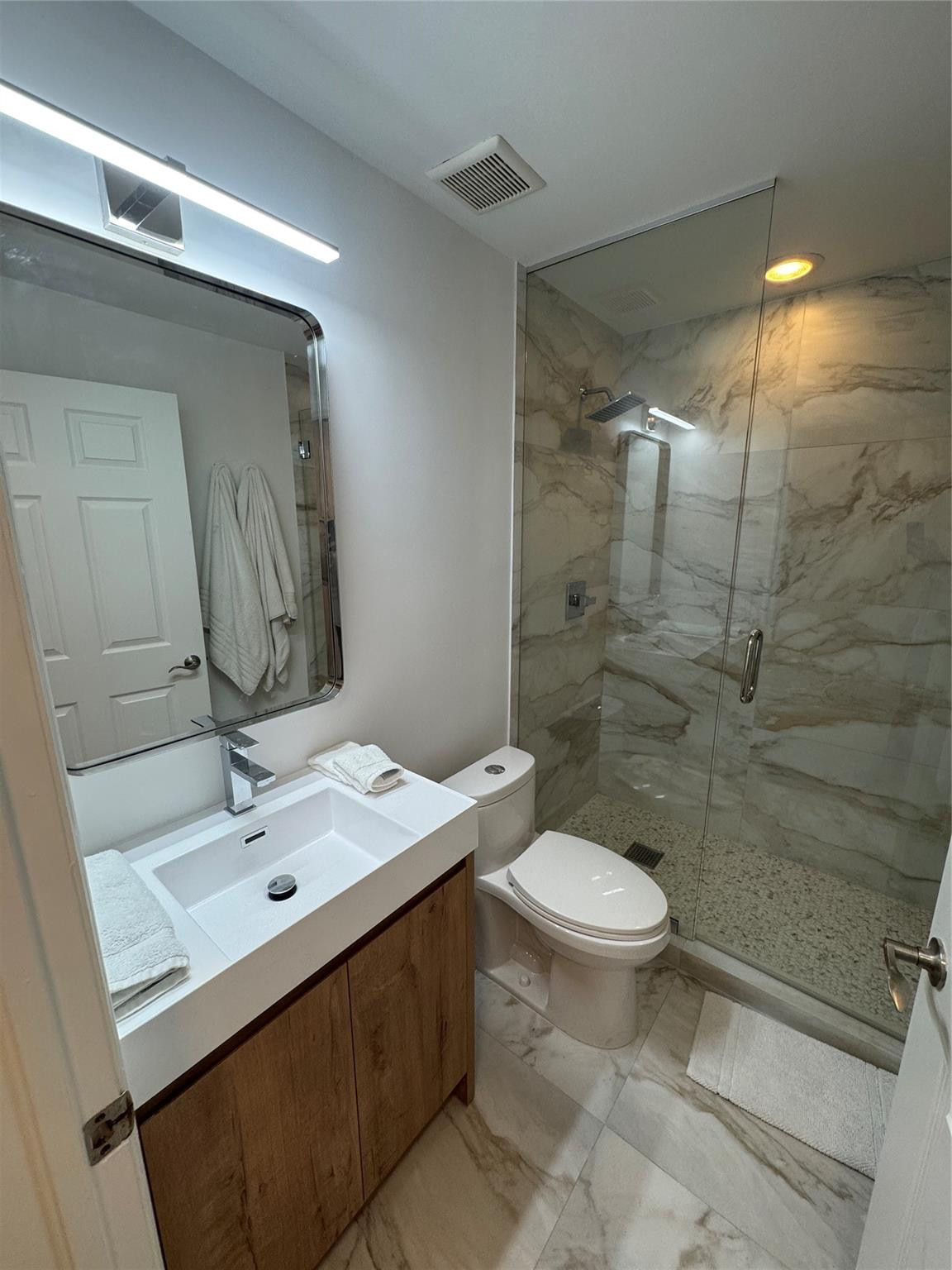 2710 NE 184th, Aventura FL 33160