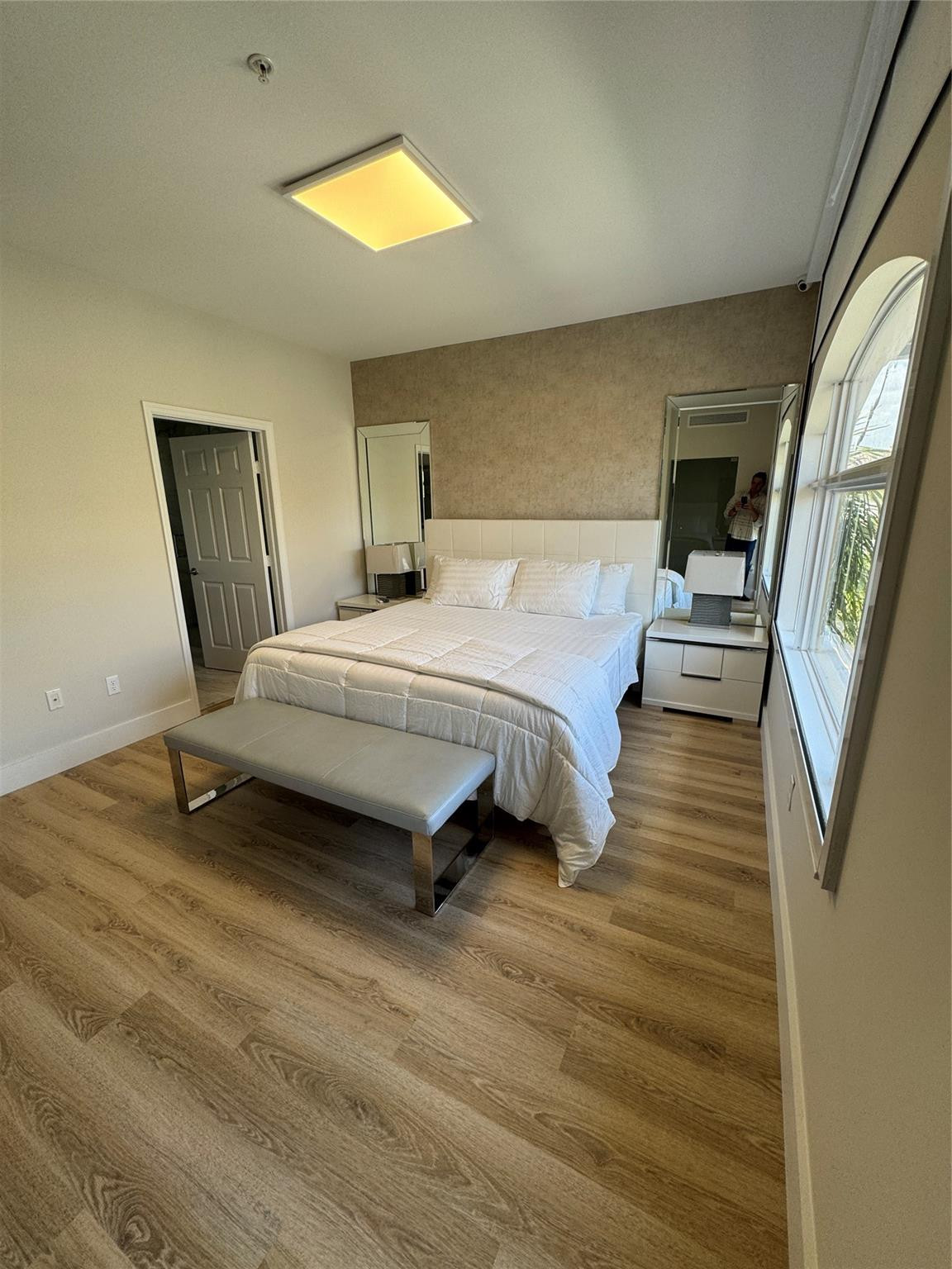 2710 NE 184th, Aventura FL 33160
