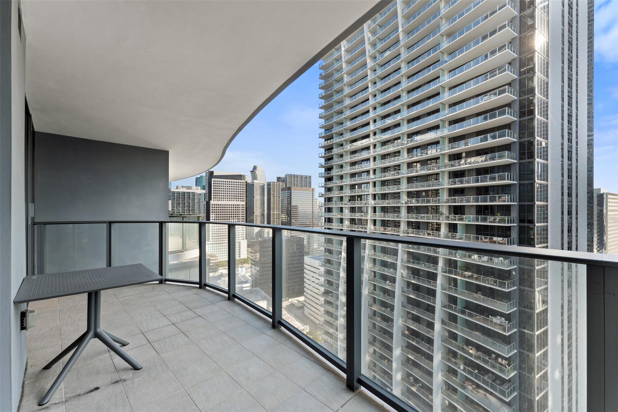 1000 Brickell Plz #3103, Miami FL 33131